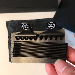 Chanel Beaute Black Hair Clip and Pin